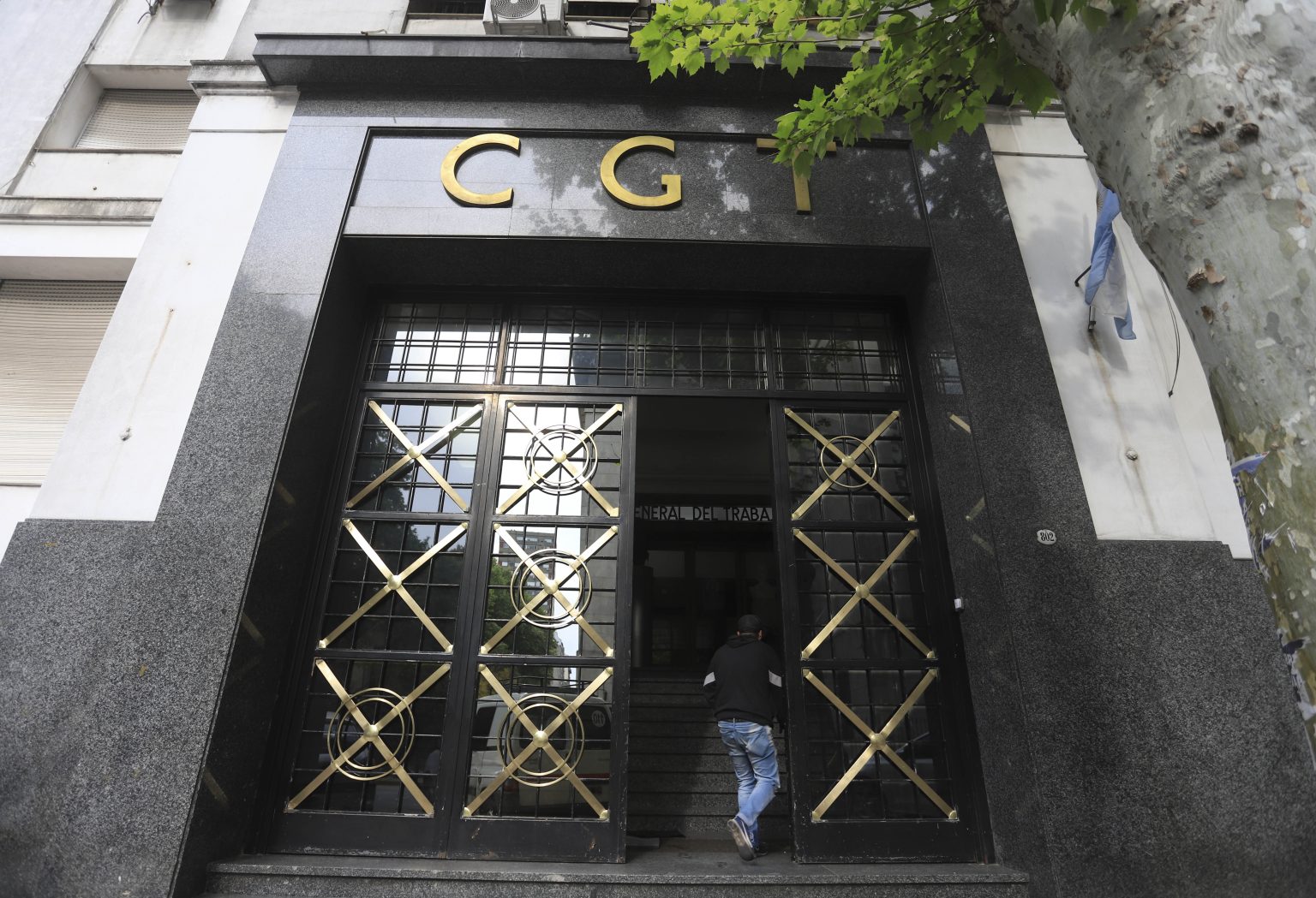 La Justicia volvió a fallar a favor de la CGT y declaró inconstitucionales los artículos del decreto que limitaban el derecho a huelga